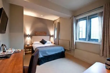 The Pine Marten By Innkeeper's Collection 4* Harrogate